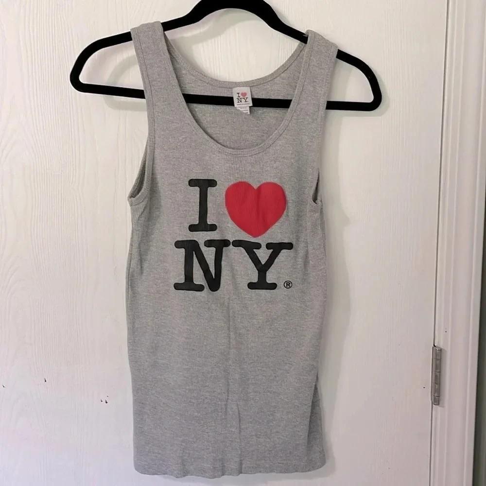 💰I ♥️ NY ribbed 100% cotton gray tank size small/medium